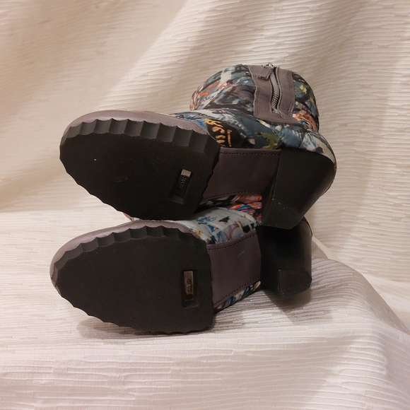 adidas Women's Artistic Heeled Boots - Multicolor - Picture 8 of 11